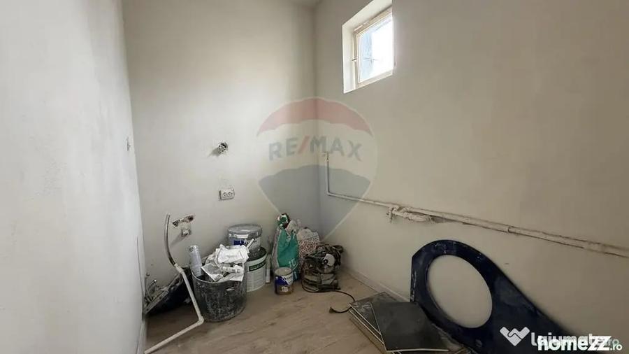 Apartament cu 2 camere semidecomandat în ISR