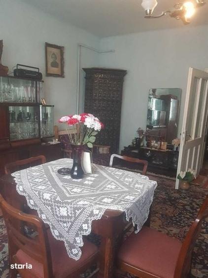 Casă cu 2 camere cu Teren 80 Mp în Central