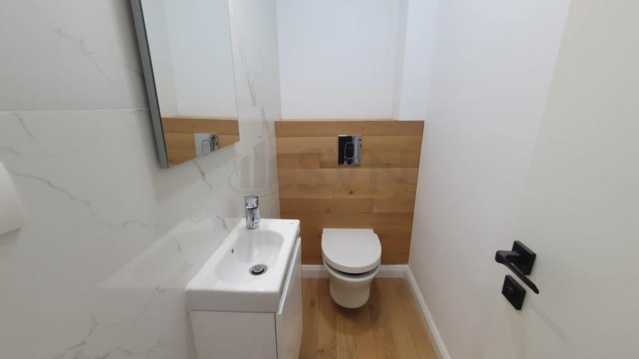 REA1019446 Apartament cu 3 camere singur pe etaj Polona - 12