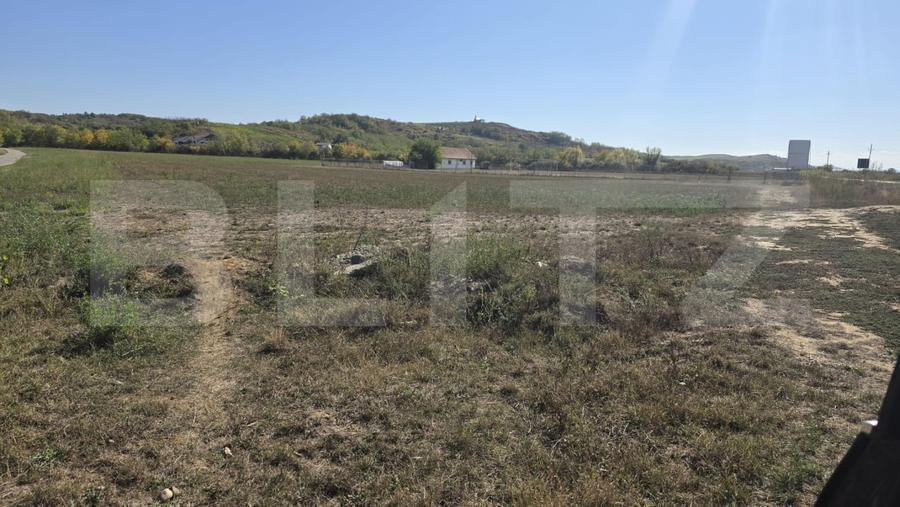 Teren Construcții extravilan de 17088 mp, în Beltiug
