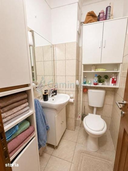 Apartament cu 3 camere decomandat în Iosia