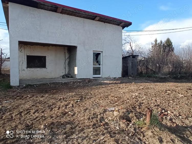 Casă cu 2 camere în Popricani