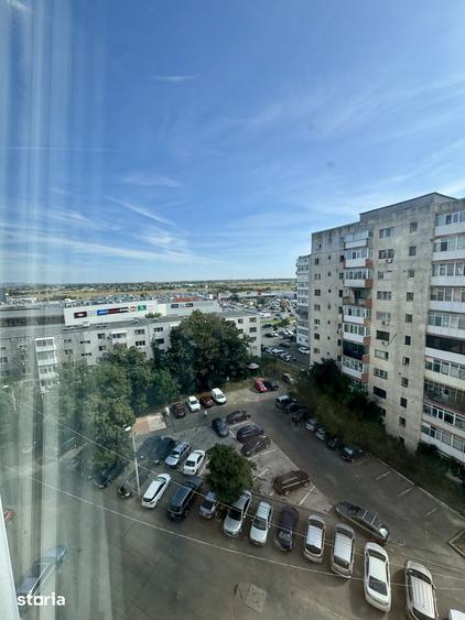 Apartament cu 3 camere în Unirii Nord