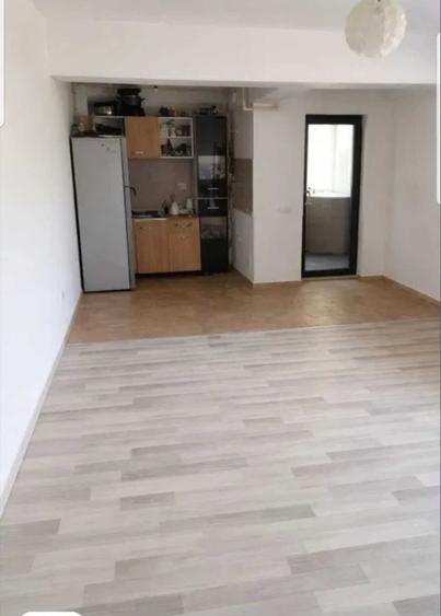 Apartament cu 2 camere decomandat în Alexandriei