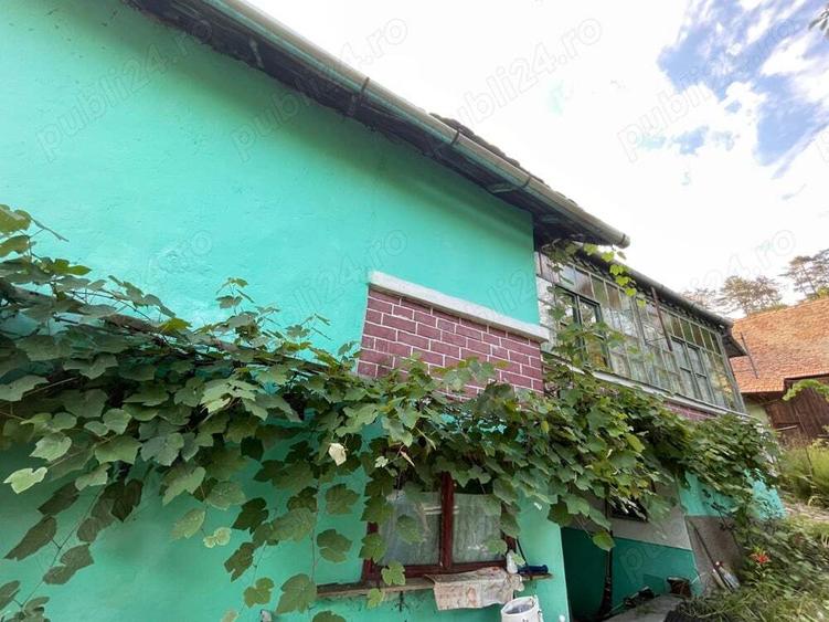 Casă cu 4 camere cu Teren 925 Mp în Fișer