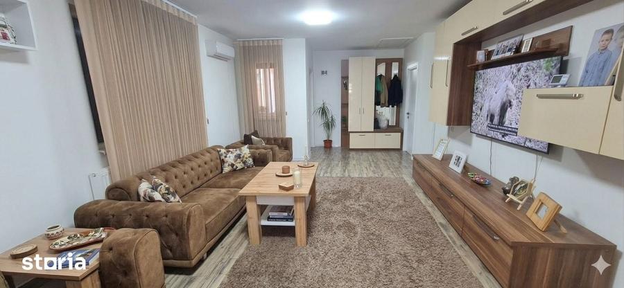Casă cu 4 camere cu Teren 480 Mp în Clinceni