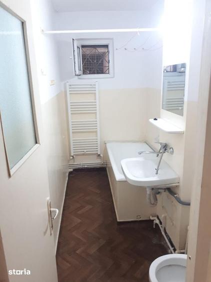 Apartament cu 3 camere în Siderurgiștilor