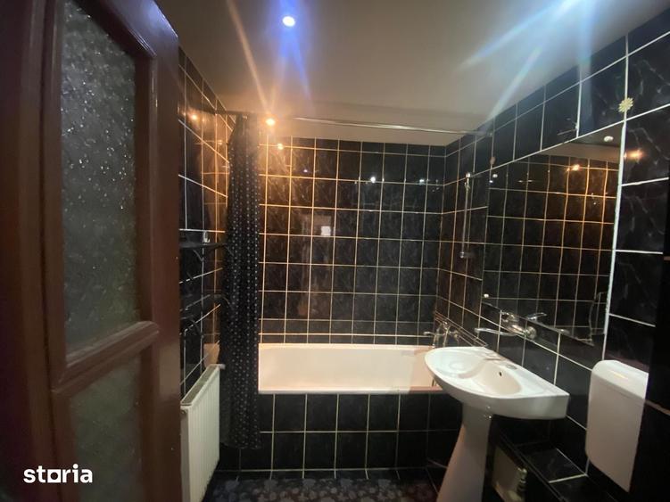 Apartament cu 2 camere decomandat, mobilat în Central