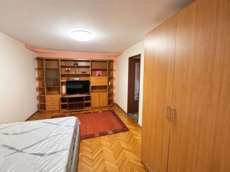 Apartament cu un dormitor - de inchiriat - 2