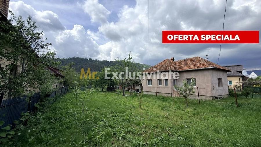 Casă cu 2 camere cu Teren 831 Mp în Central