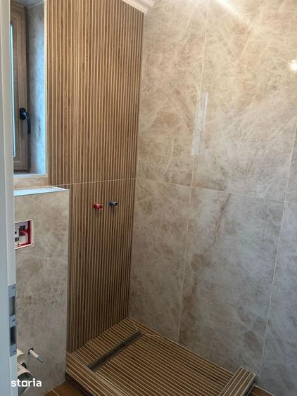 Apartament cu 4 camere în Giroc