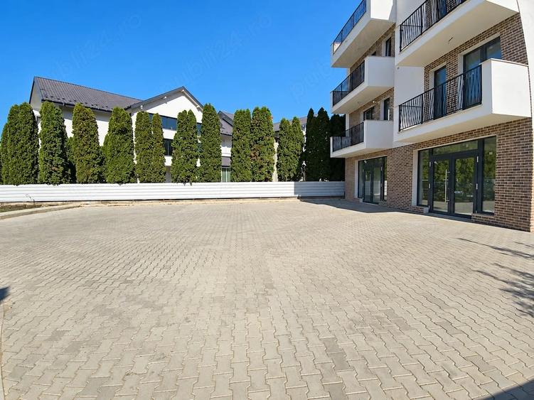 Spațiu comercial, de 300 mp, în Vest