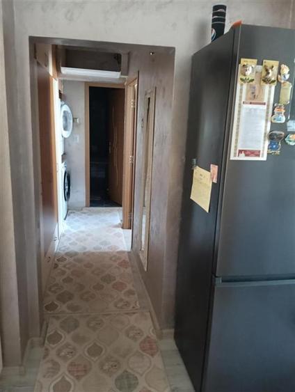 Apartament cu 3 camere decomandat în Canta