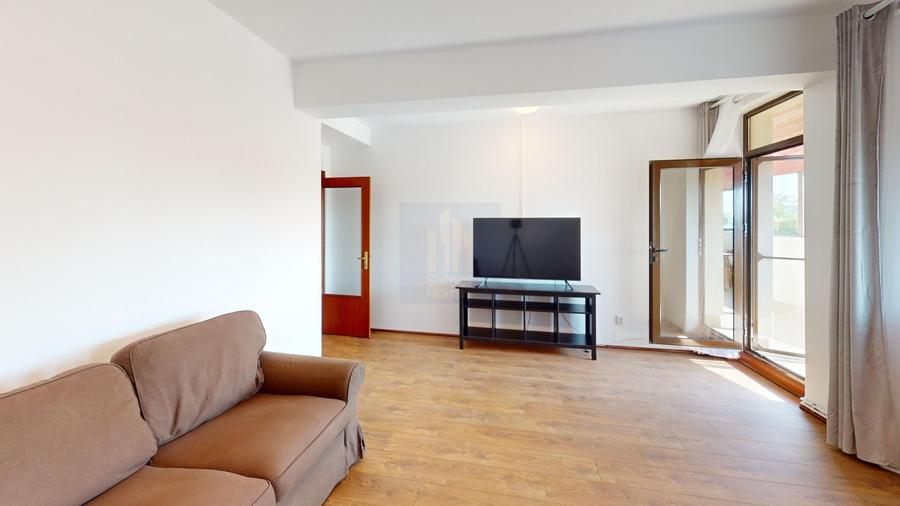 Apartament cu 3 camere decomandat, mobilat în Aviatorilor