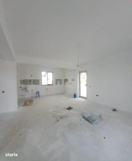 Casă cu 3 camere în Vârteju