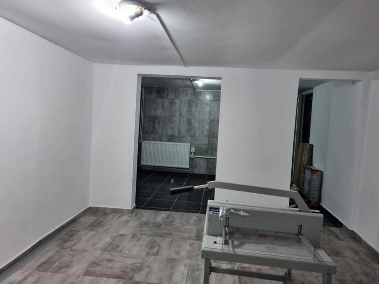 Birou, de 70 mp, în Tomis II