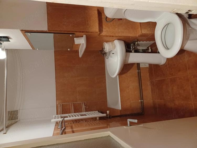 Proprietar inchiriez apartament decomandat cu o camera ultracentral Medicina - 10