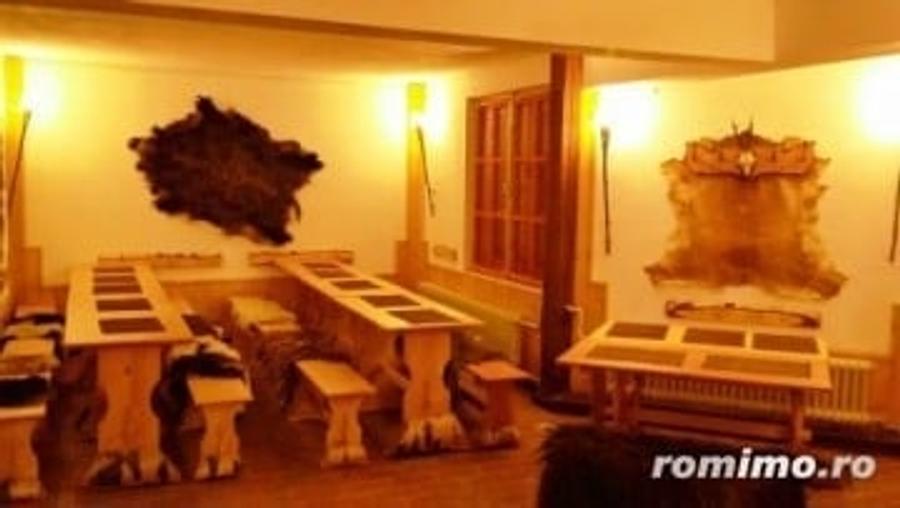 Casă cu 6 camere cu Teren 3884 Mp în Plaiul Foii