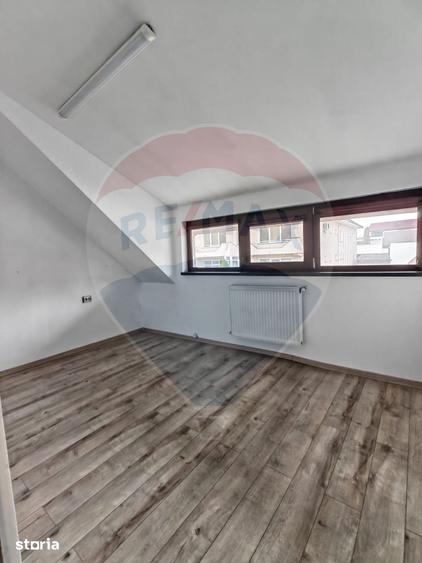Casă cu 4 camere cu Teren 50 Mp în Bartolomeu