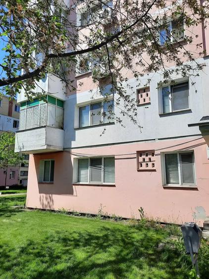 Apartament cu 2 camere nedecomandat în Alexandru cel Bun