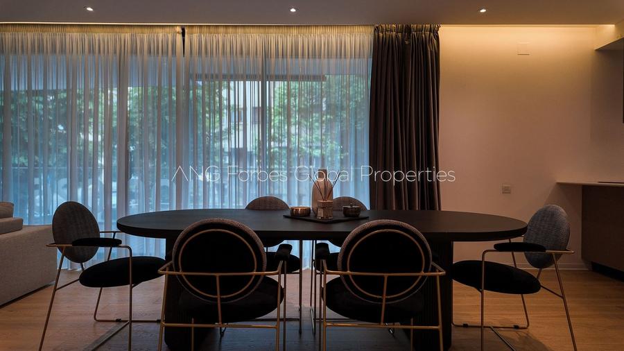 Apartament cu 4 camere, mobilat în Primăverii