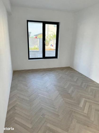 Casă cu 4 camere cu Teren 325 Mp în Vidra