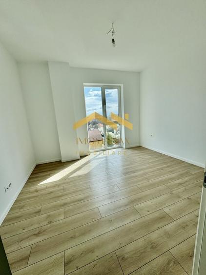 Apartament cu 2 camere decomandat în Aradului