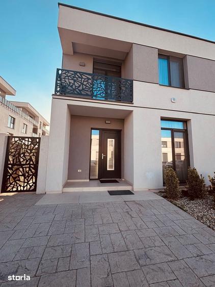 Casă cu 5 camere cu Teren 219 Mp în Mehala