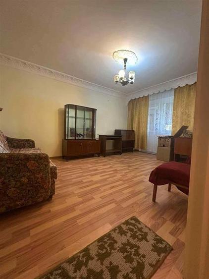 Apartament cu 2 camere decomandat în Obor