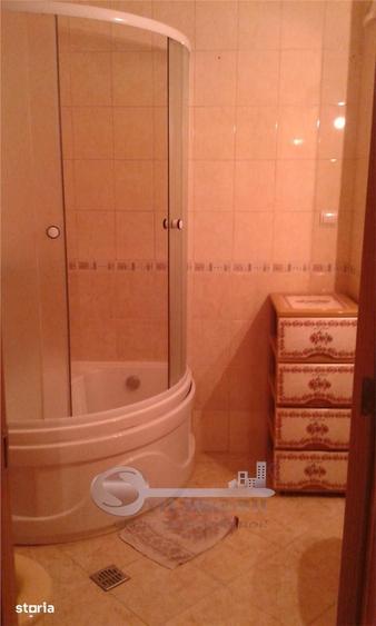 Apartament cu 2 camere decomandat în Dacia