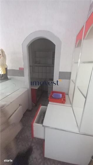 Spațiu comercial, de 100 mp, în Ultracentral