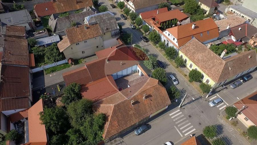 Casă individuală cu 3 camere cu Teren 269 Mp în Central