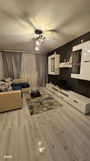 Apartament cu 3 camere decomandat în Lăpuș