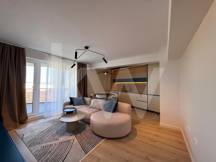 Apartament cu 3 camere semidecomandat, mobilat în Șelimbăr