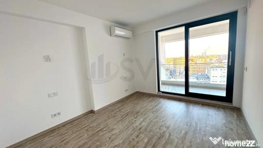 Apartament cu 5 camere decomandat în Nerva Traian