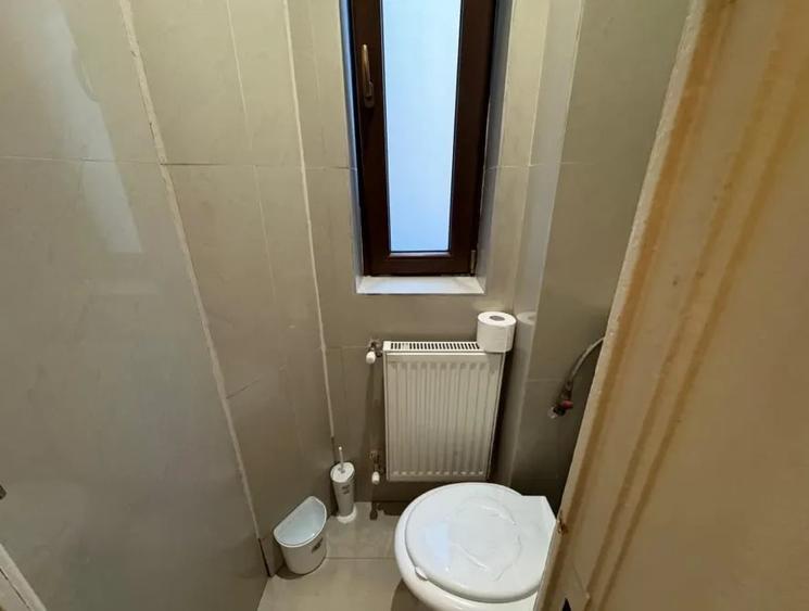 Apartament cu 4 camere decomandat în Cotroceni