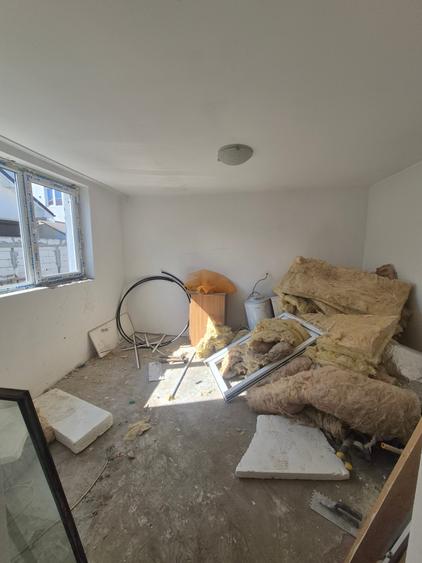 Duplex cu 3 camere cu Teren 240 Mp în Năvodari