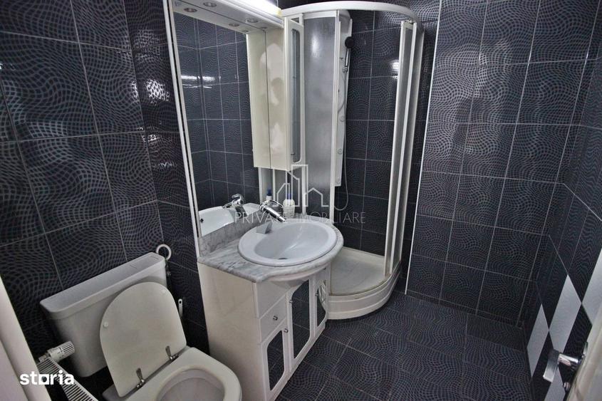 Apartament cu 5 camere decomandat în Ultracentral