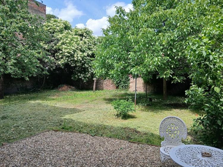 Apartament cu 2 camere semidecomandat în Lugoj
