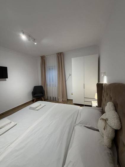 Casă cu 3 camere cu Teren 200 Mp în Faleza Nord