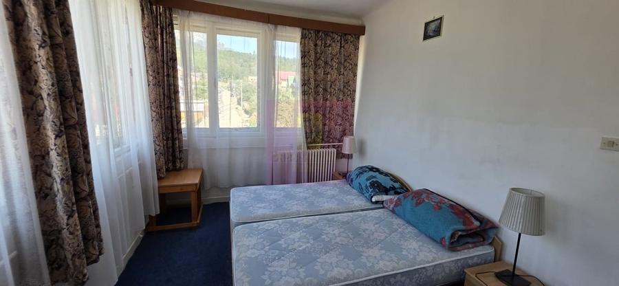Vila cu 8 camere de vanzare in Busteni - 7
