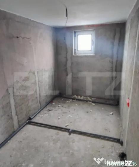 Casă cu 15 camere cu Teren 1000 Mp în Dumbrava