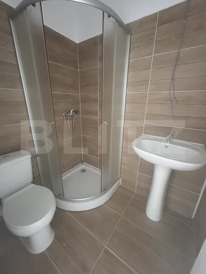 Apartament cu 3 camere decomandat în Aradului