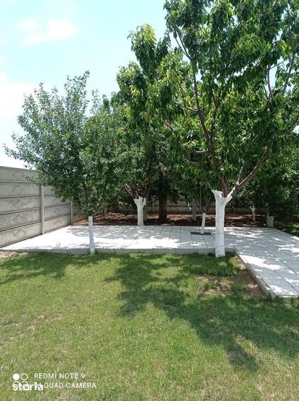Casă cu 5 camere cu Teren 750 Mp în Corbu