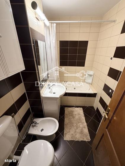 Apartament cu 3 camere în Livezeni