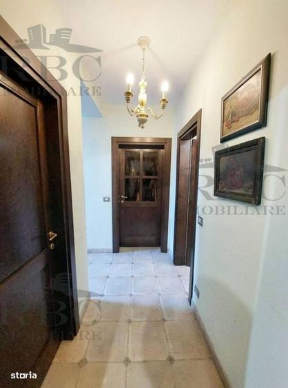 Casa unifamiliala ultrafinisata cu teren 473 mp in Gruia - 9