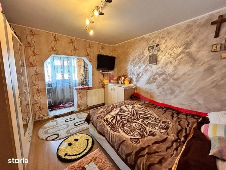 Apartament cu 3 camere decomandat în Tomești