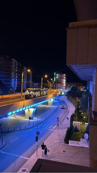 Proprietar inchiriez apartament ultracentral zona Ramada 400 - 1