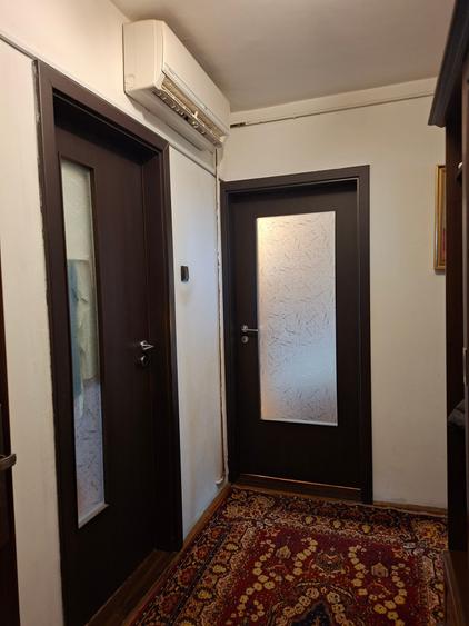 Apartament cu 3 camere decomandat în Bucovina