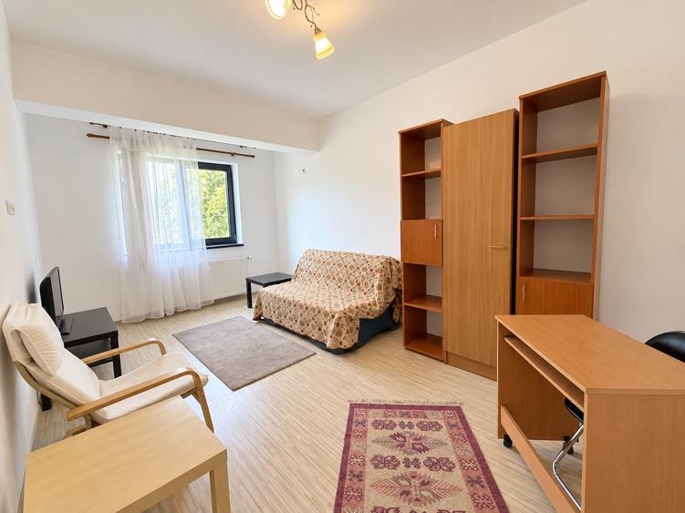 Apartament cu 2 camere decomandat în Moșilor